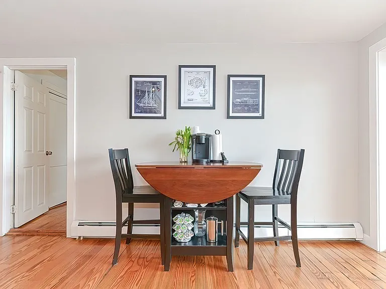 205 Webster St #1 — Photo 6