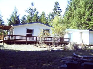 68251 Ravine Rd, North Bend, OR 97459