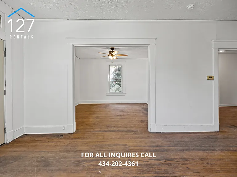 211 Saint Augustine St #UPPER — Photo 9