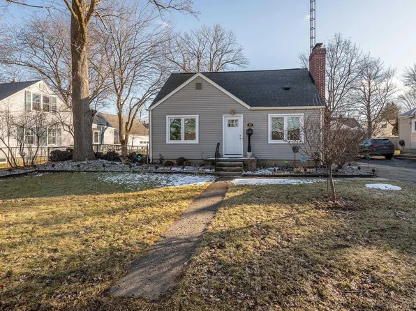 404 Outer Dr, Tecumseh, MI 49286