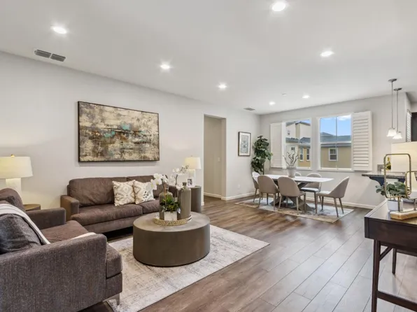 668 Elderberry Dr, Milpitas, CA 95035