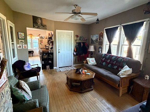 2nd image of 228 E Hadley St #2