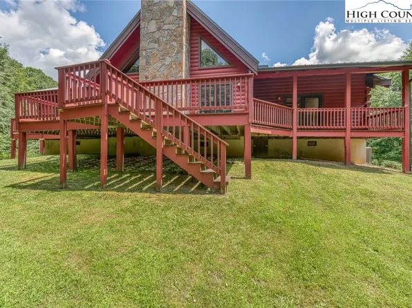 5023 Elk Park Highway, Elk Park, NC 28622