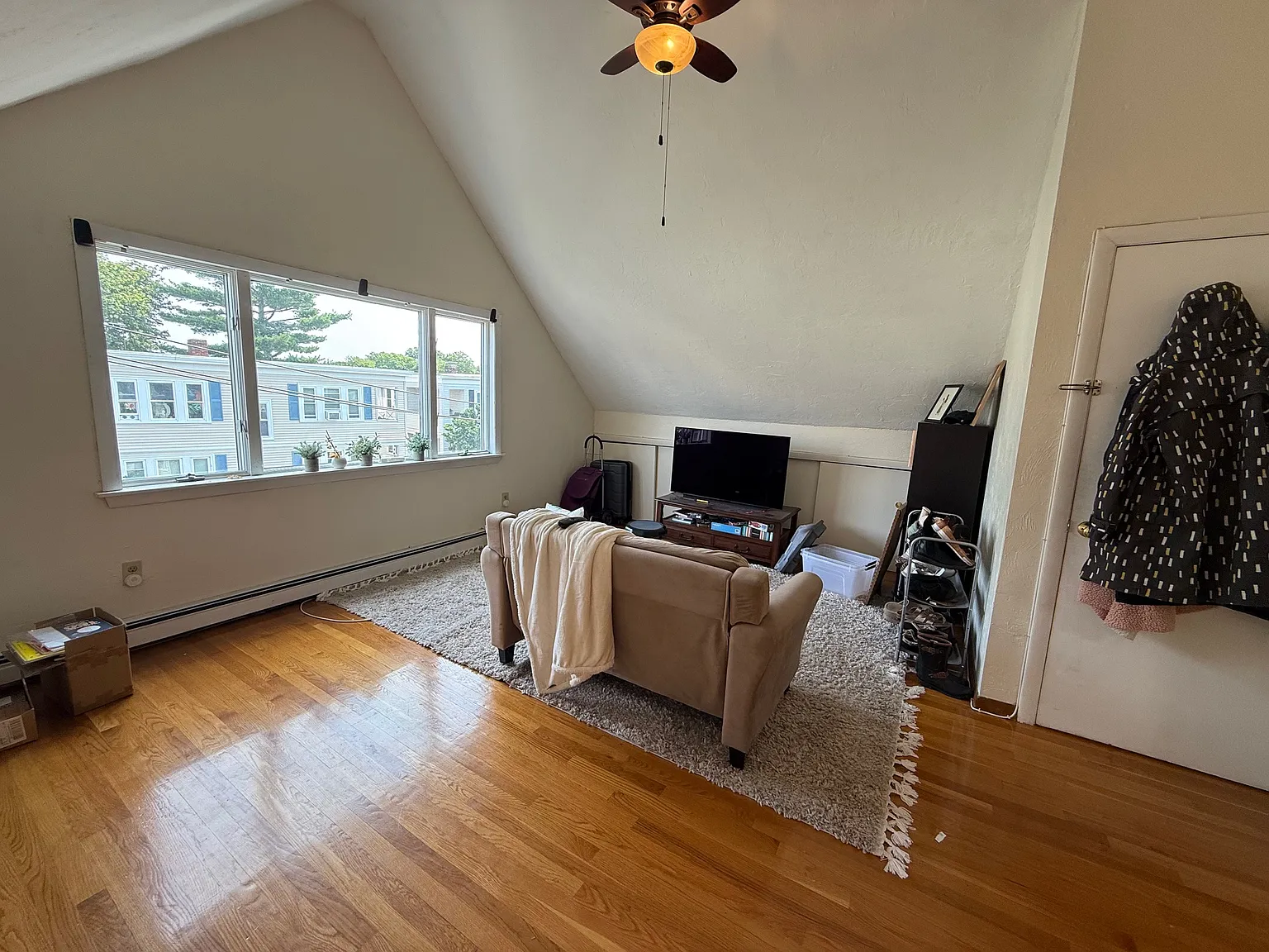 2 bed, 950 sqft, $2,900 — Photo 4
