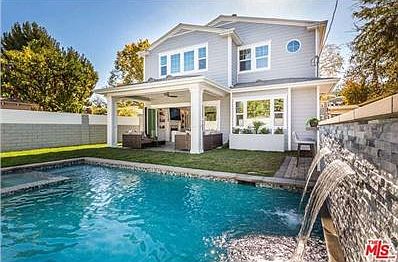 1st image of 12131 Hollyglen Pl