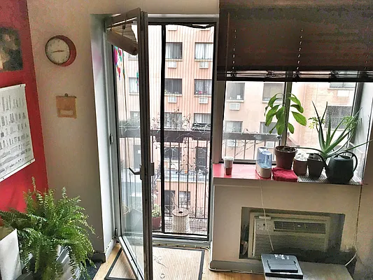 Rented by Jack B Shapiro | media 27