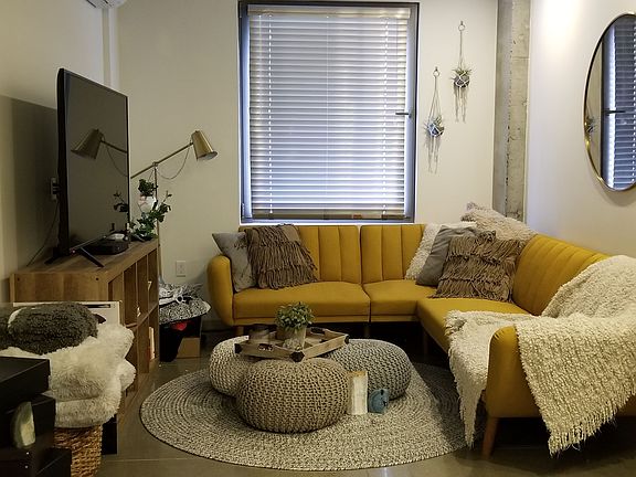 3rd image of 577 W 161st St #4AA