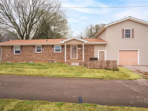 112 Burr Aly, Adairville, KY 42202