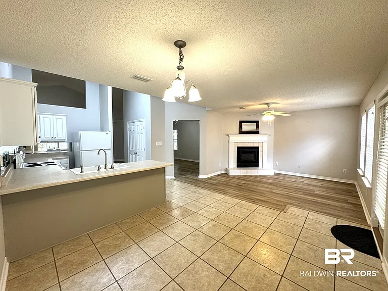 9964 Hollowbrook Ave — Photo 19