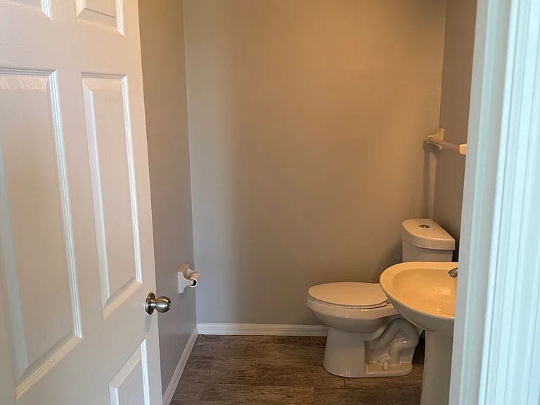 1003 Whispering Cypress Ln — Photo 12