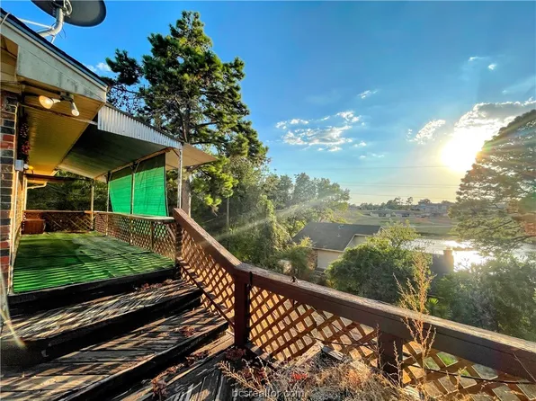 42 Post Oak, Hilltop Lakes, TX 77871