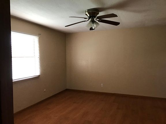 2nd image of 125 Jeweled Mesa Dr