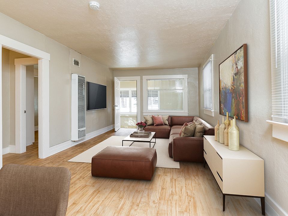 Living Space *Floorplans vary by home