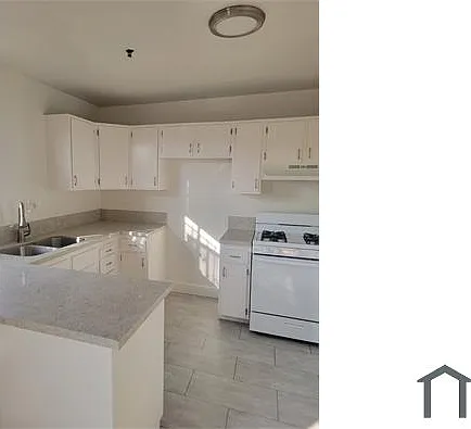2 bed, 700 sqft, $2,061 — Photo 3