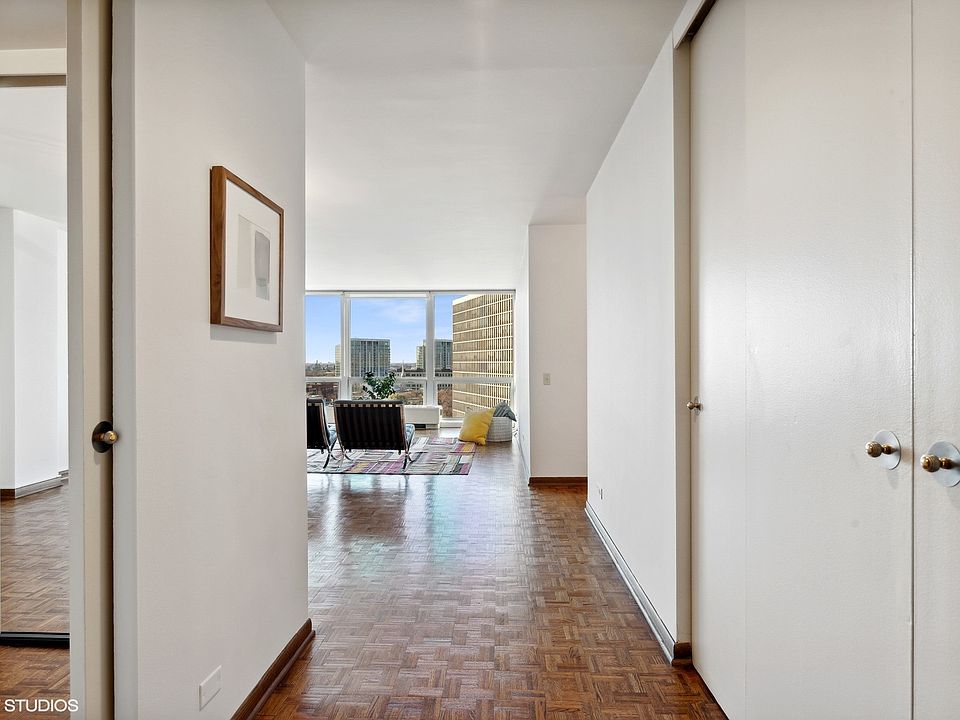 1st image of 2400 N Lakeview Ave APT 1606