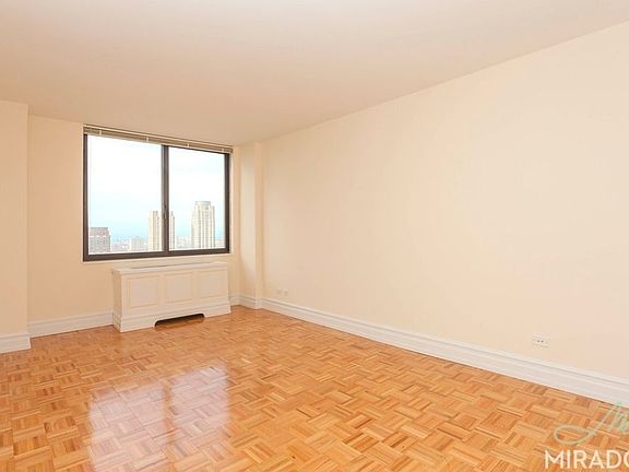 3rd image of 145 W 67th St APT 40K