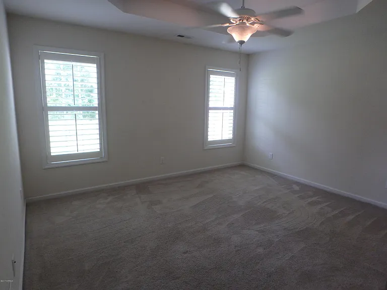 106 Farmgate Dr — Photo 12