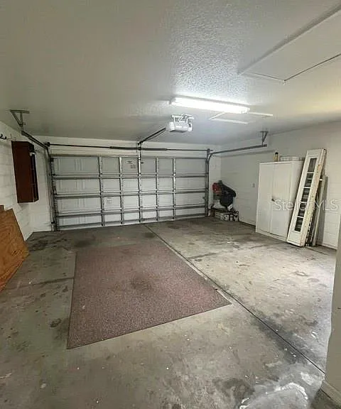5048 NW 35th St — Photo 32