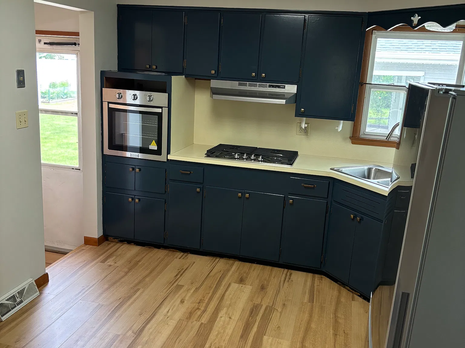 3 bed, 1500 sqft, $1,680 — Photo 4