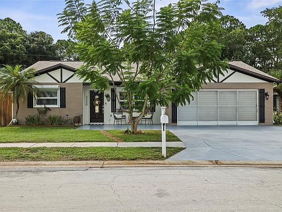 2nd image of 3330 GLENSIDE DRIVE