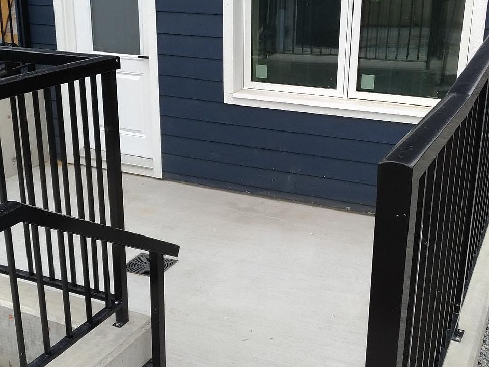 5646 Portland St, Burnaby, BC V5J 2R6 Zillow