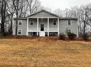 3149 Saddleback Mountain Rd, Marietta, GA 30062