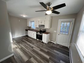 155 Canal St, Westerly, RI