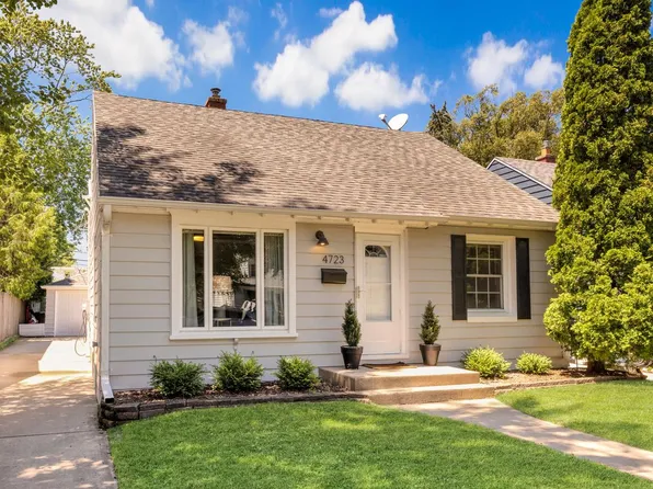 4723 North Elkhart AVENUE, Whitefish Bay, WI 53217
