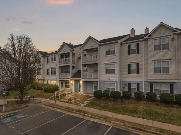8058 Lisle Dr Unit 101, Manassas, VA 20109