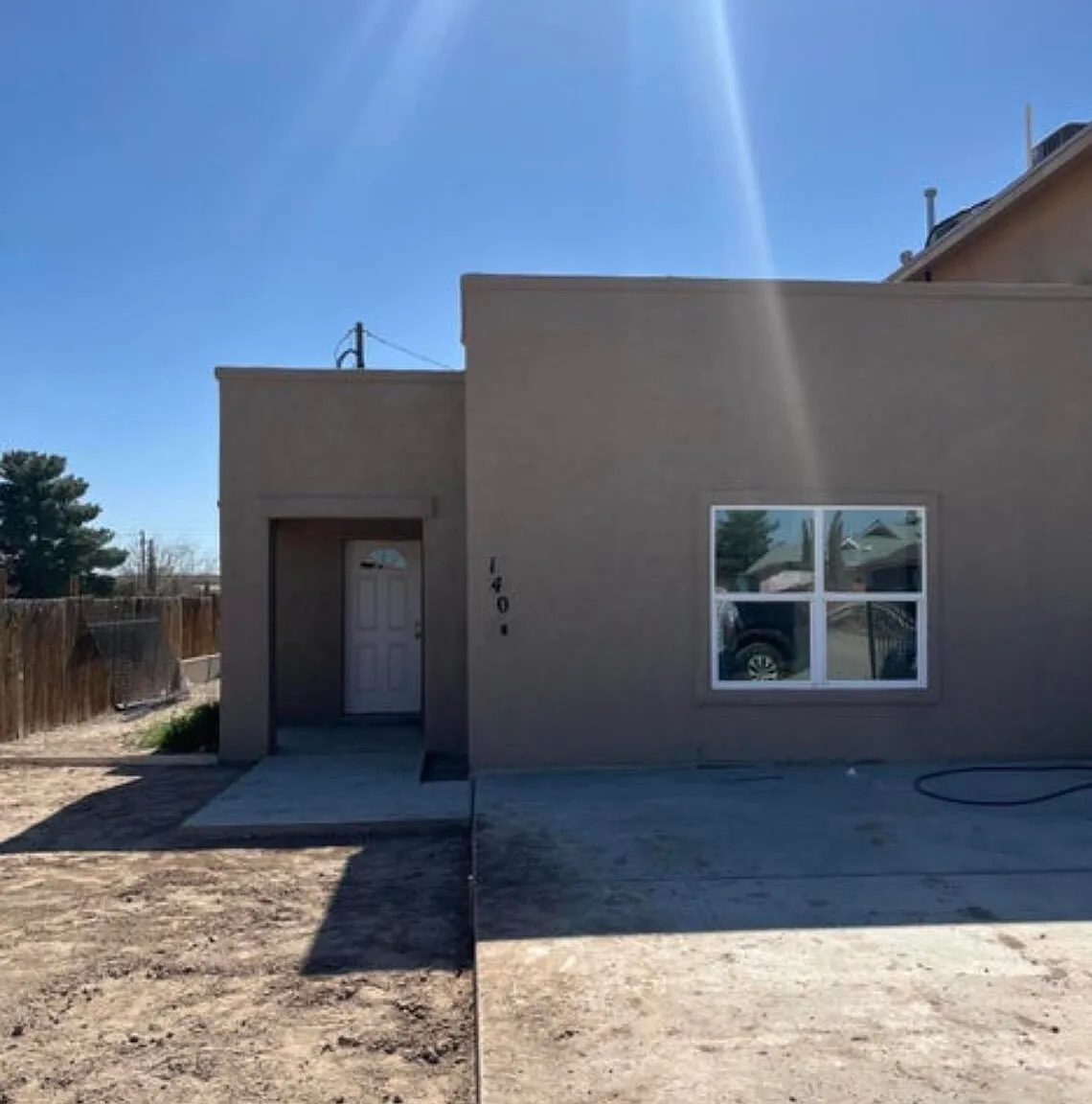3 bed, 2.0 bath, 1050 sqft, $1,350 — Photo 2