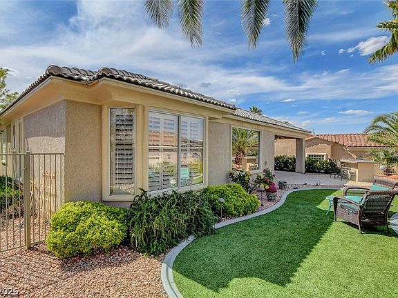 2nd image of 4134 Riva De Tierra Ln