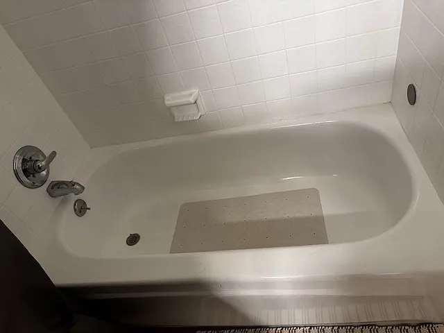 One bath.