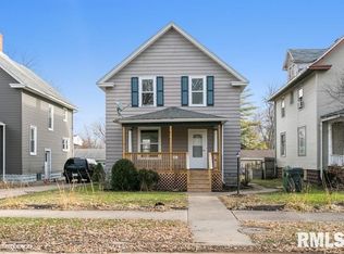 201 N 6th St, Clinton, IA 52732