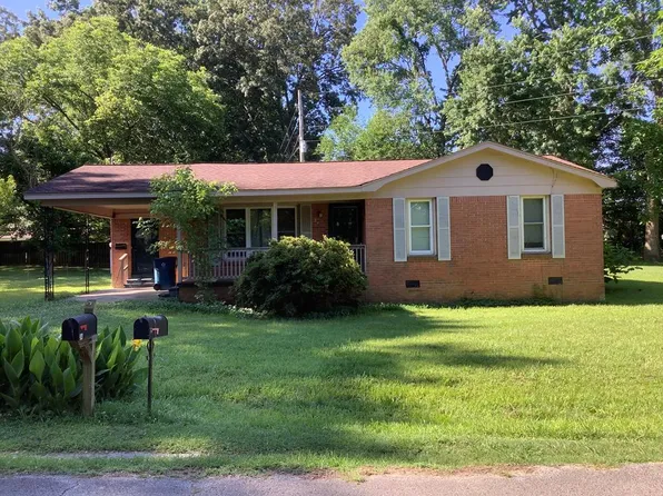 34 Linden Hts, Mc Kenzie, TN 38201