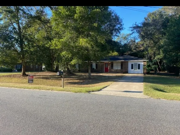 1213 McKenzie Rd, Albany, GA 31705