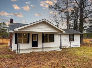 184 Hall Memorial Rd NW, Calhoun, GA 30701