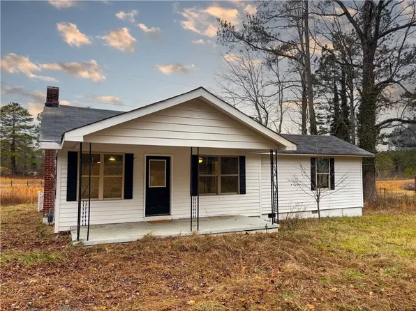 184 Hall Memorial Rd NW, Calhoun, GA 30701