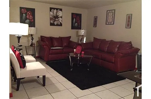 604 Holmes Blvd #A Photo 1
