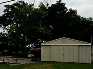 105 N Main St, Whitestown, IN 46075
