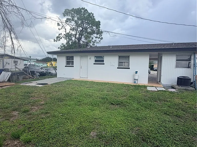 1742 Maple Dr — Photo 11