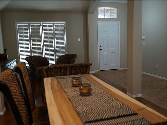 5th image of 1583 Bradford Trace Dr