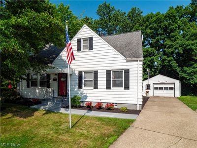 3196 9th St, Cuyahoga Falls, OH, 44221