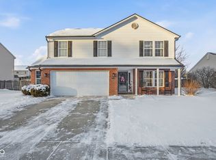 1916 Abbey Ln, Danville, IN 46122