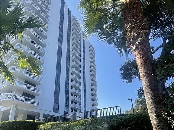 3rd image of 400 E COLONIAL DRIVE #402