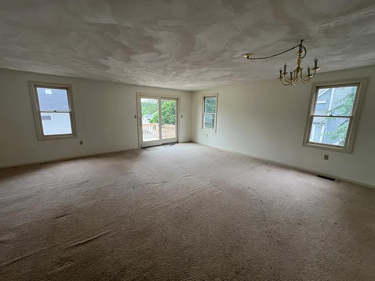 29 Hale St #29 — Photo 2