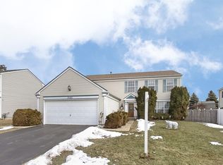 1545 Saint Andrews Cir, Elgin, IL 60123