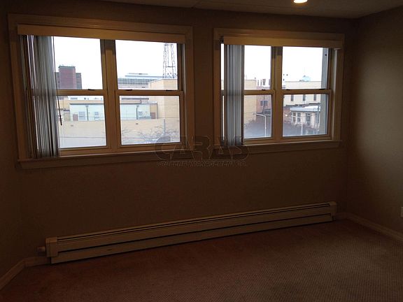 4th image of 315 N Pattee St APT 303