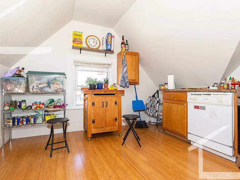 15 Greylock Rd #2A — Photo 8