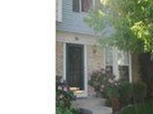 30 Woodhollow Ct, Owings Mills, MD 21117