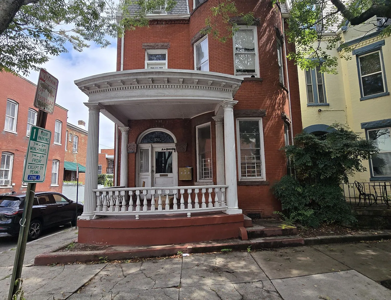 1016 Park Ave — Photo 1